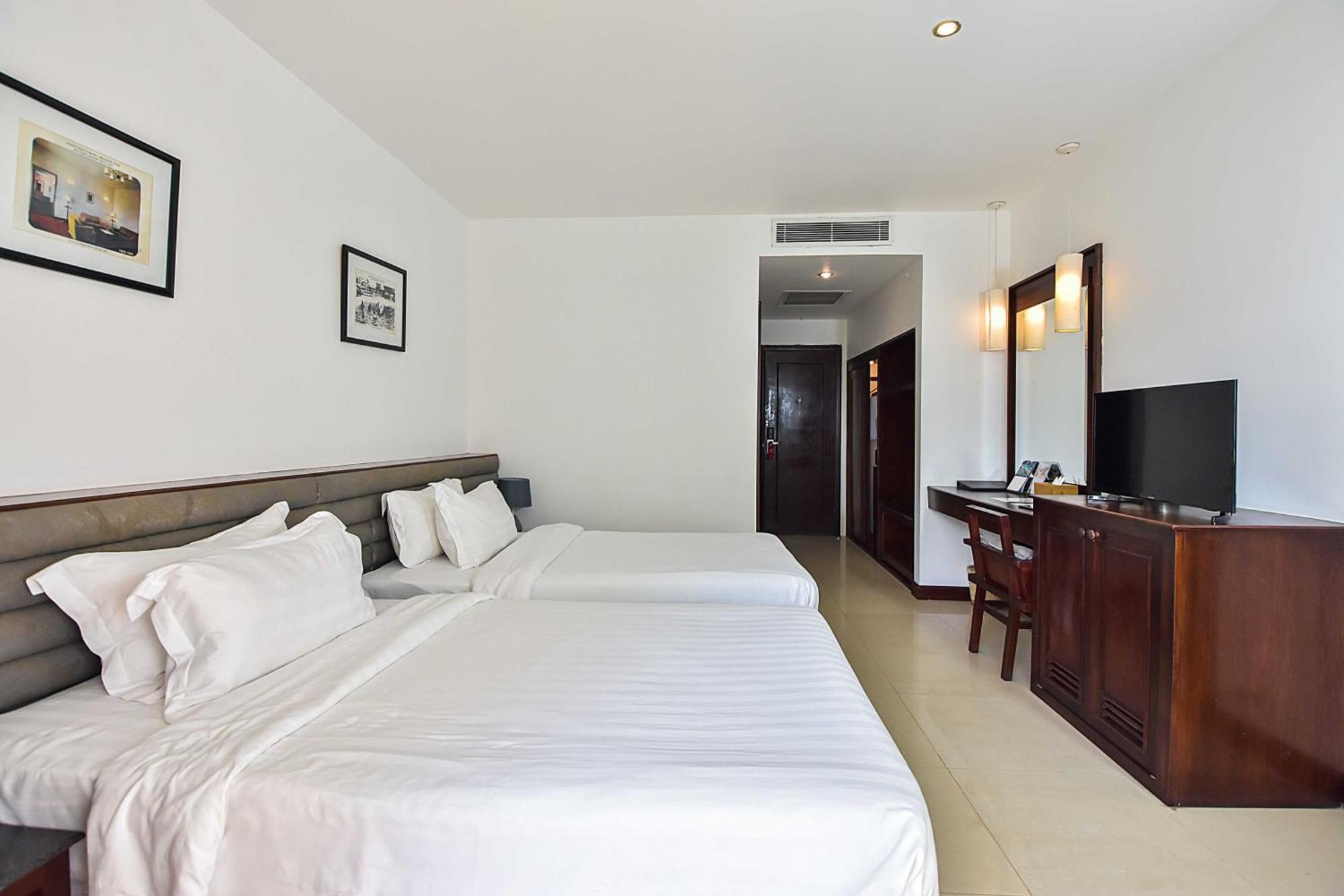 Independence Hotel Resort & Spa Sihanoukville Ngoại thất bức ảnh